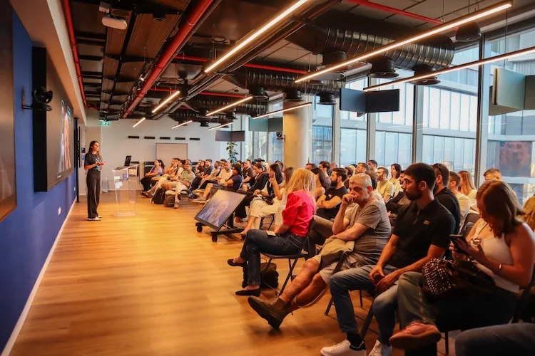 Community meetup photo during a lecture at AT&T